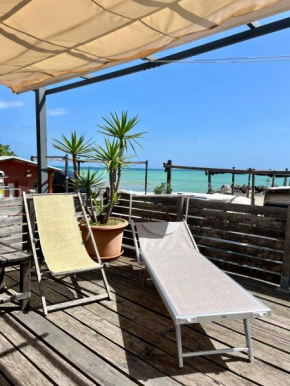 Appartamento con accesso privato spiaggia